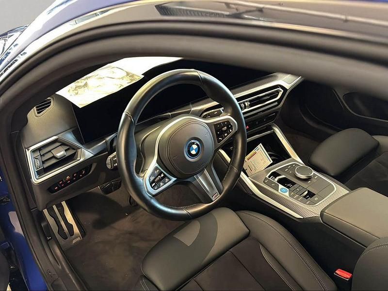 Gebraucht BMW i4 M Sport 210 kW (286 PS) 2023 Blau Limousine