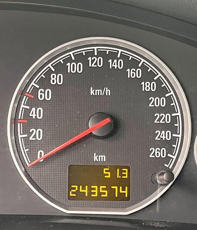 Gebraucht Opel Vectra 122 PS (89 kW) 2005 Grau Kombi