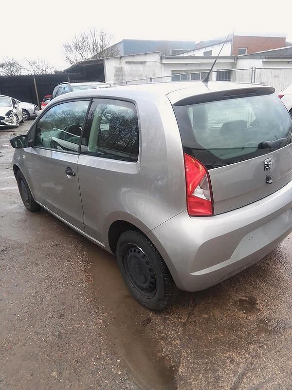 Gebraucht Seat Mii 60 PS (44 kW) 2017 Silber Kleinwagen
