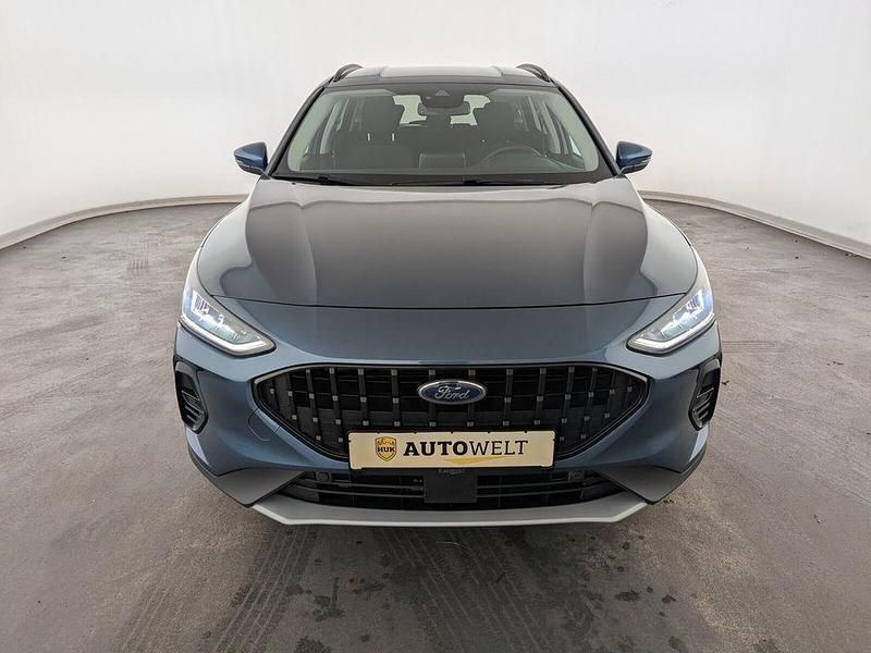 Gebraucht Ford Focus Active 125 PS (91 kW) 2022 Blau Kombi