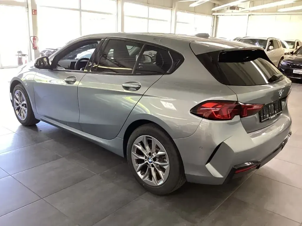 Second-hand BMW 120 163 CP (119 kW) 2025 Gri Hatchback