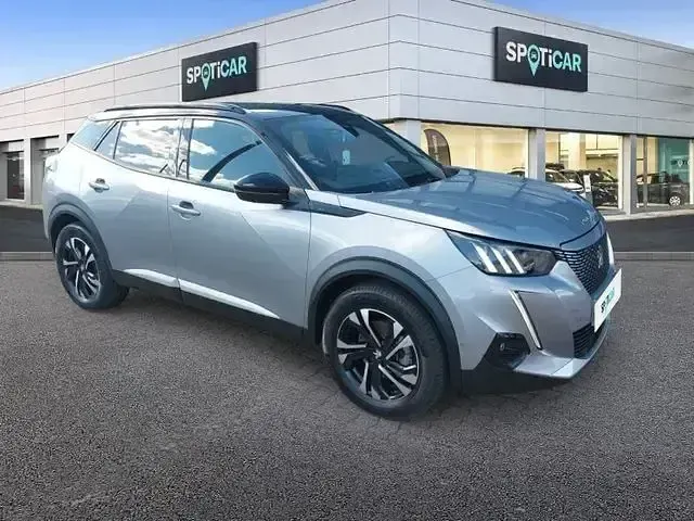 Gebraucht Peugeot e-2008 GTi 100 kW (136 PS) 2021 Artense silber SUV