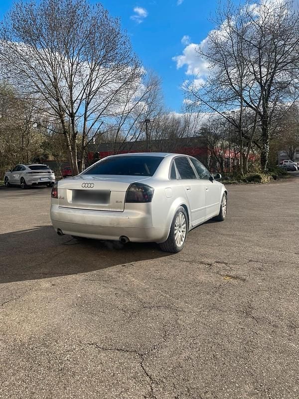Gebraucht Audi A4 170 PS (125 kW) 2004 Silber Limousine