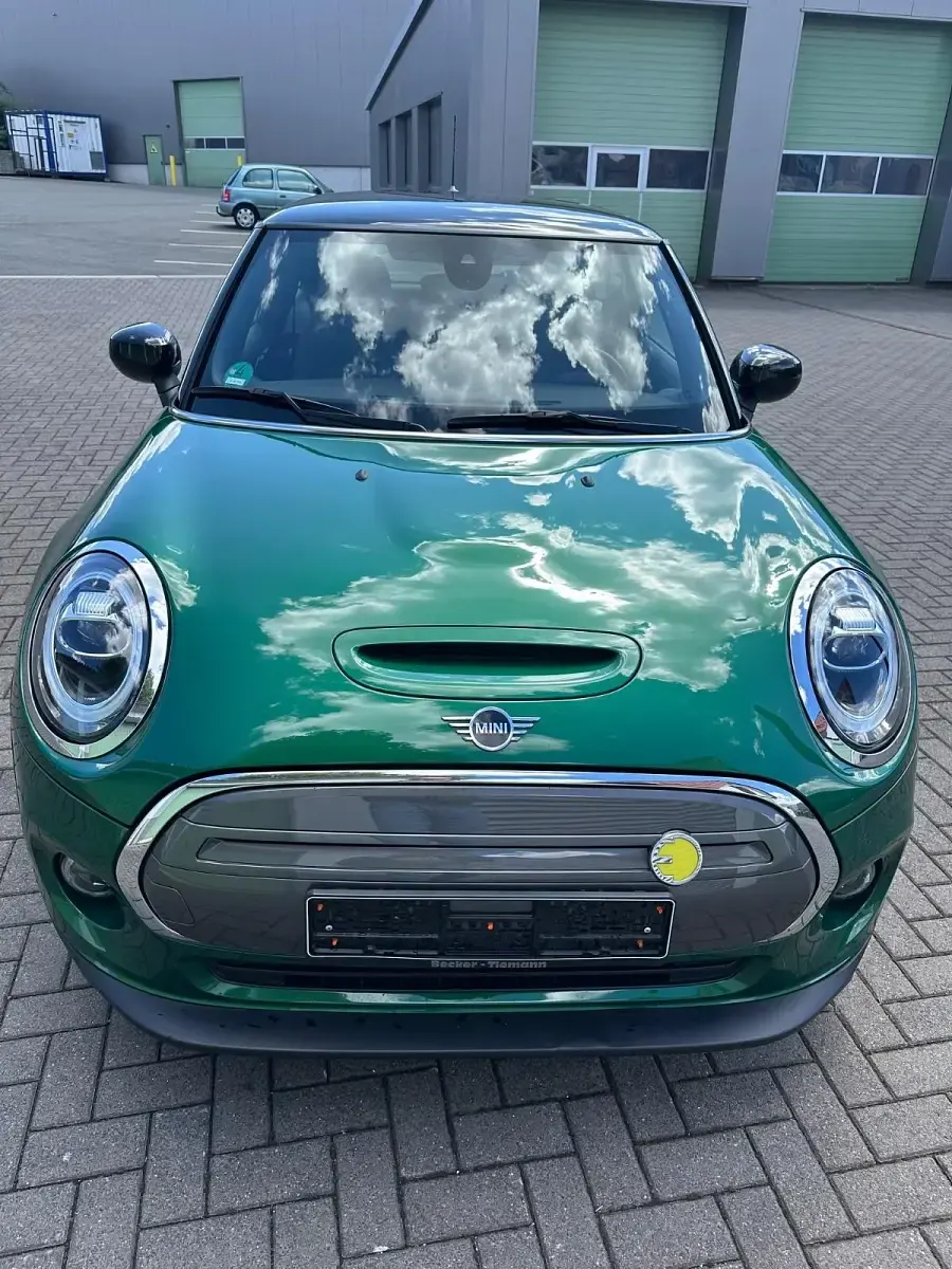 Gebraucht Mini Cooper SE 135 kW (184 PS) 2020 Grün Kleinwagen