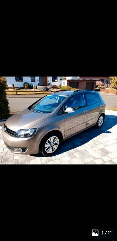 Beige Gebraucht 2013 VW Golf VII Life Limousine | 7.450 € (Superpreis) - Bild 1/4