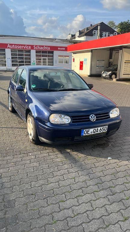 Blau Gebraucht 1999 VW Golf IV Basis Limousine | 1.699 € (Fairer Preis) - Bild 1/4