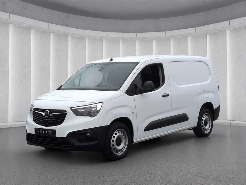 Gebraucht Opel Combo 131 PS (96 kW) 2021 Weiss Van