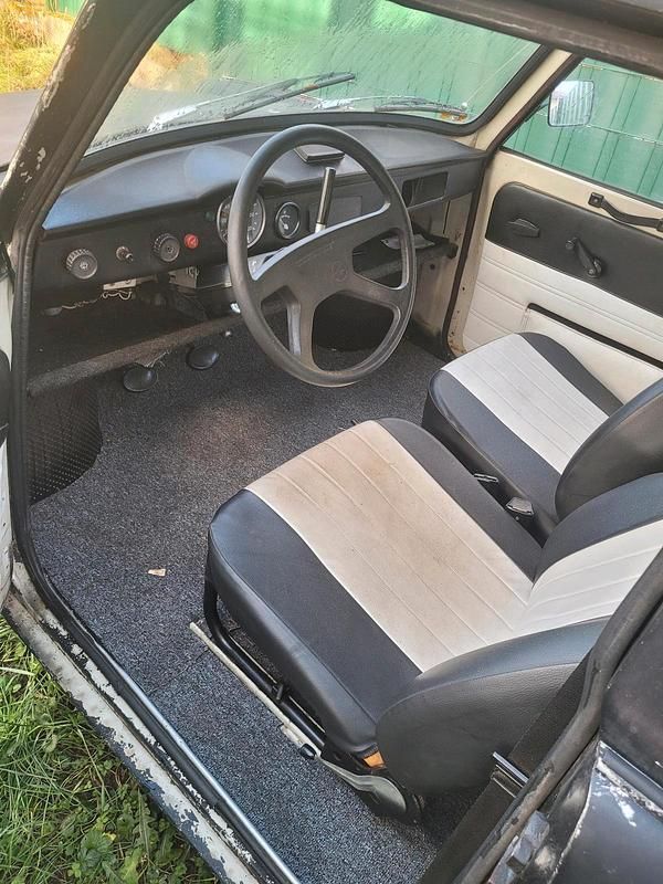 Gebraucht Trabant 601 26 PS (19 kW) 1981 Schwarz Limousine