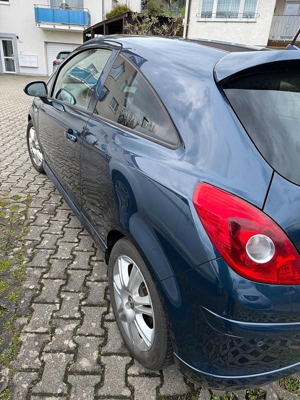 Gebraucht Opel Corsa 87 PS (63 kW) 2010 Andere farben Kleinwagen