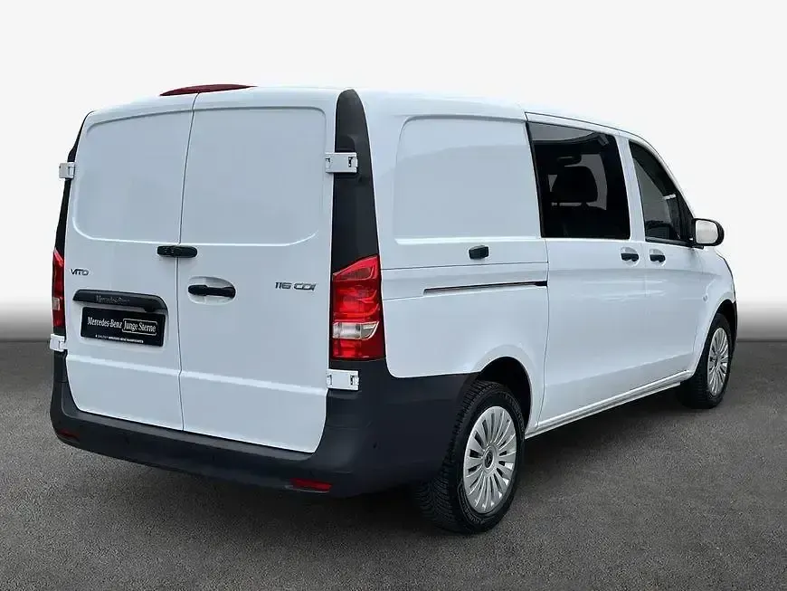 Gebraucht Mercedes Vito 163 PS (119 kW) 2024 Weiß Van