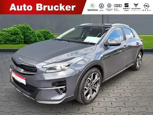 Grau Gebraucht 2021 Kia XCeed Vision SUV | 17.870 € (Superpreis) - Bild 1/4