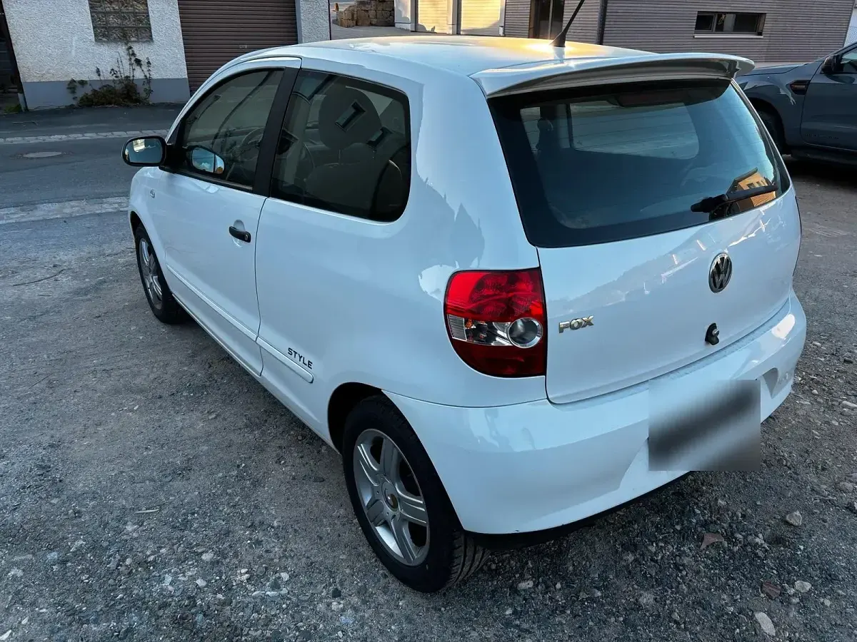 Second-hand VW Fox 60 CP (44 kW) 2011 Alb Hatchback