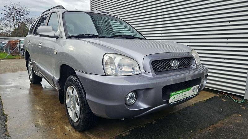 Gebraucht Hyundai Santa Fe Edition+ 145 PS (106 kW) 2004 Smart silver+medium SUV