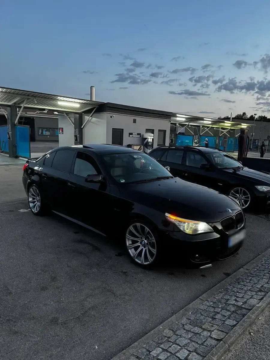 Gebraucht BMW 530 272 PS (200 kW) 2008 Schwarz Limousine