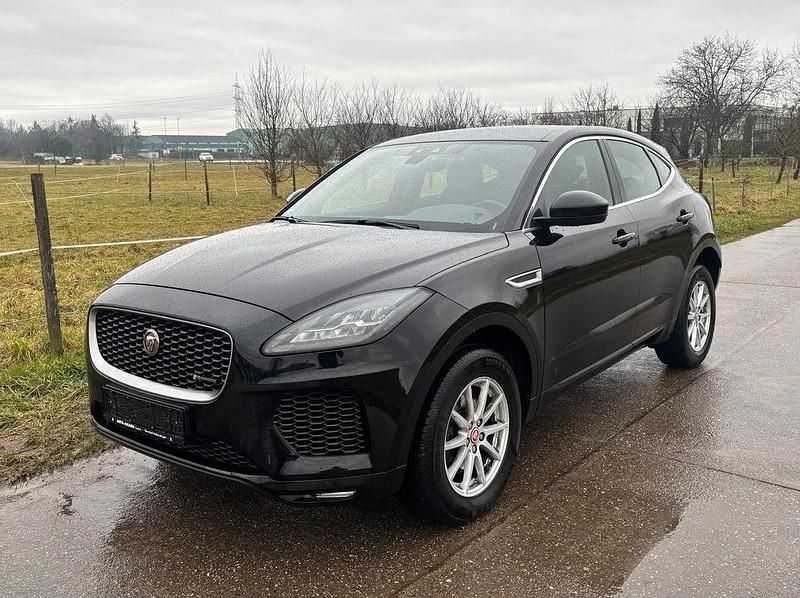 Second-hand Jaguar E-Pace R-Dynamic 150 CP (110 kW) 2019 Negru SUV