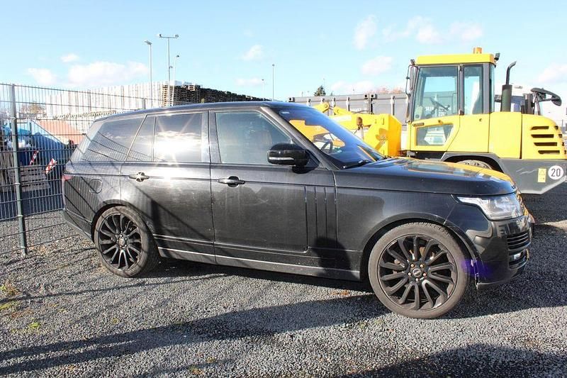 Grau Gebraucht 2016 Land Rover Range Rover Autobiography SUV | 33.500 € (Fairer Preis) - Bild 1/4