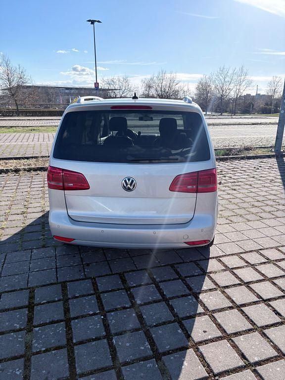 Gebraucht VW Touran Highline 140 PS (102 kW) 2013 Beige Van / Kleinbus