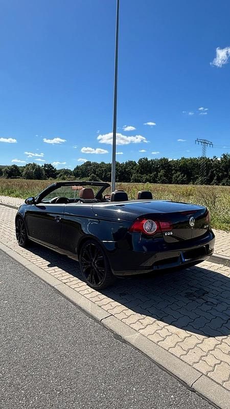 Schwarz Gebraucht 2008 VW Eos Cabrio | 4.800 € - Bild 1/4
