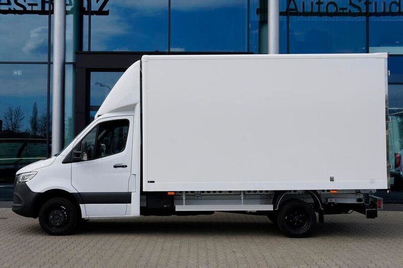 Neu Mercedes Sprinter 170 PS (125 kW) 2025 Weiß Van