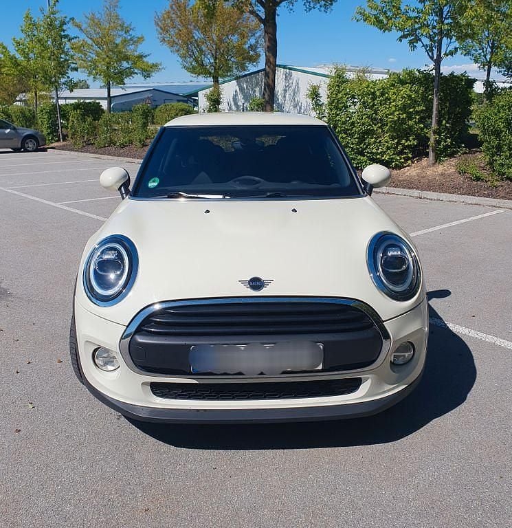 Gebraucht Mini ONE 102 PS (75 kW) 2018 Weiß Kleinwagen