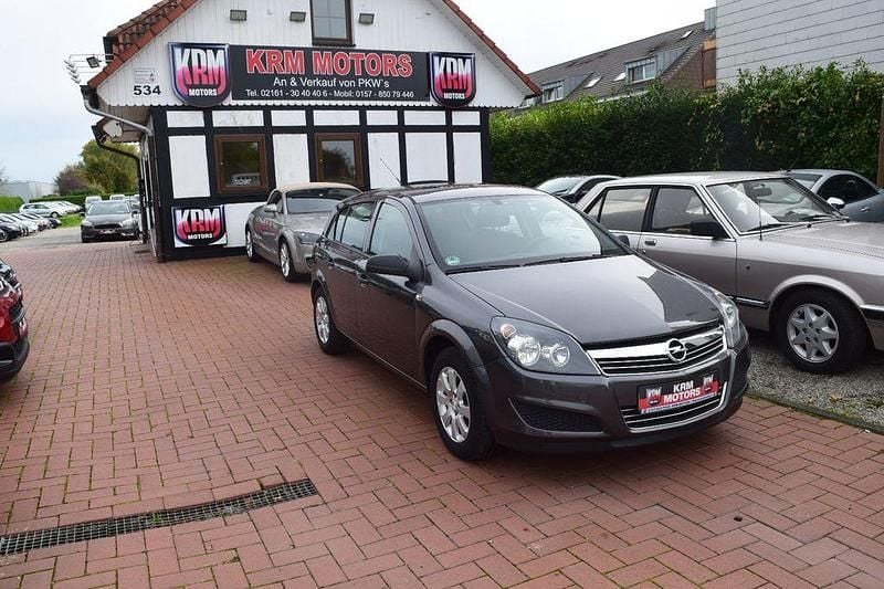 Gebraucht Opel Astra 90 PS (66 kW) 2009 Karbongrau Limousine