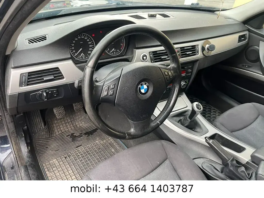 Gebraucht BMW 318 121 PS (88 kW) 2007 Blau Kombi