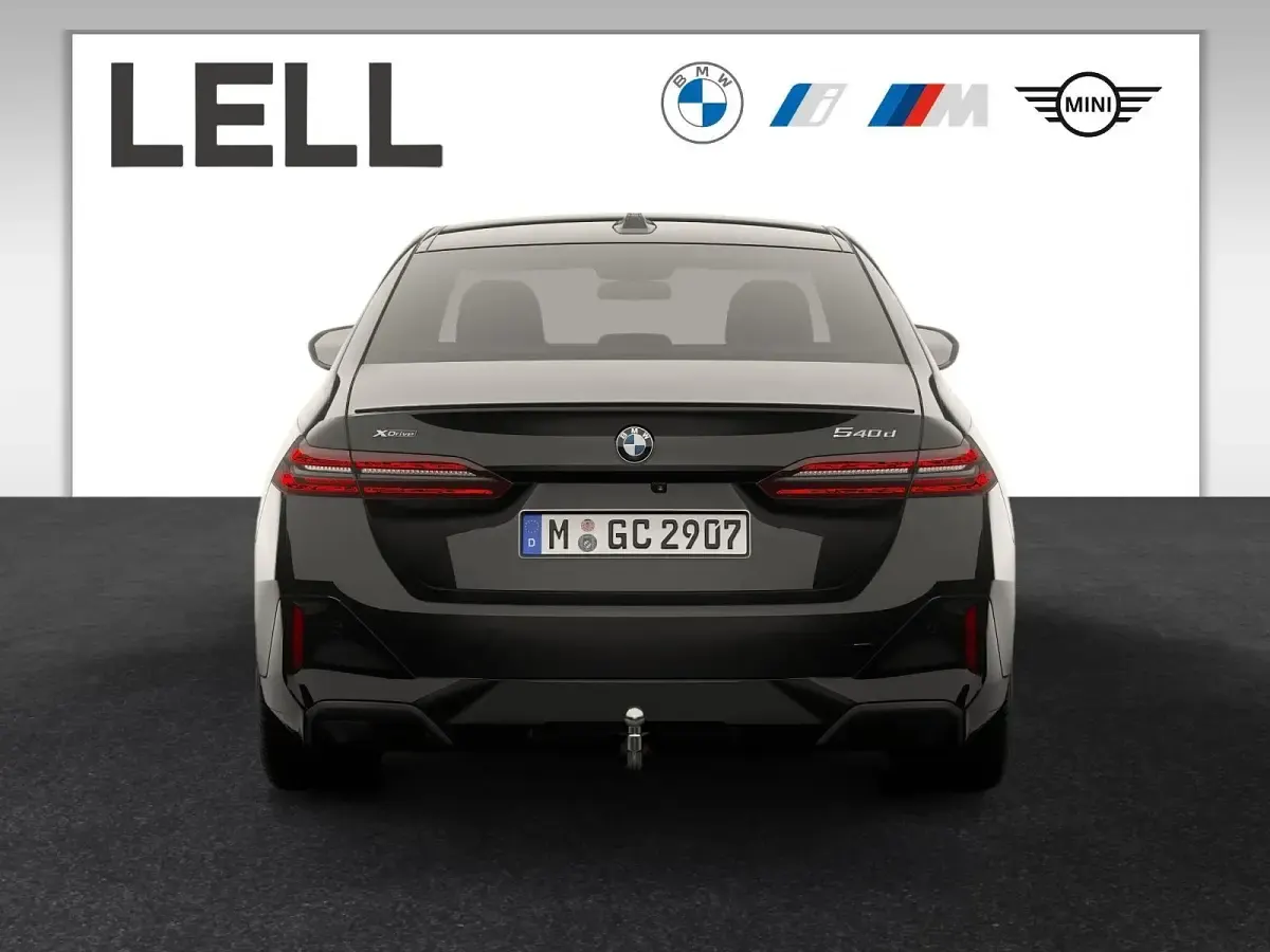 Neu BMW 540 M Sport 303 PS (222 kW) 2026 Schwarz Limousine