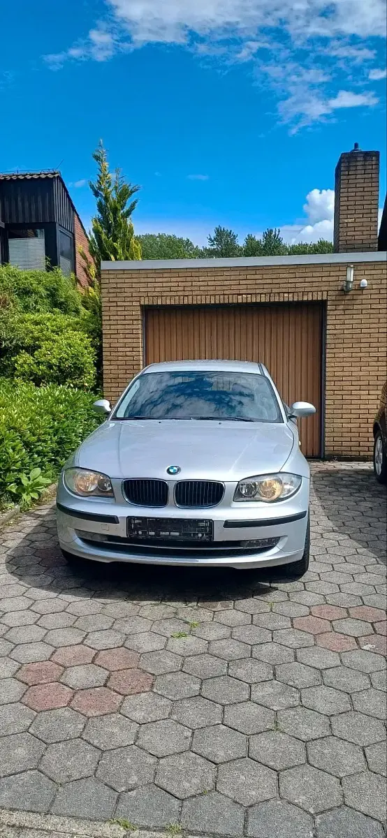 Gebraucht BMW 116 122 PS (89 kW) 2007 Silber Kleinwagen