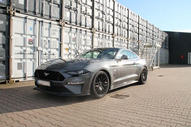 Grau Gebraucht 2021 Ford Mustang Coupé | 40.000 € (Fairer Preis) - Bild 1/4