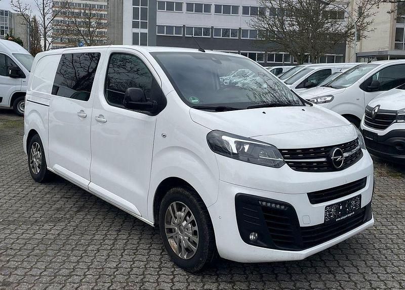 Weiß Gebraucht 2022 Opel Vivaro Van | 16.770 € (Superpreis) - Bild 1/4
