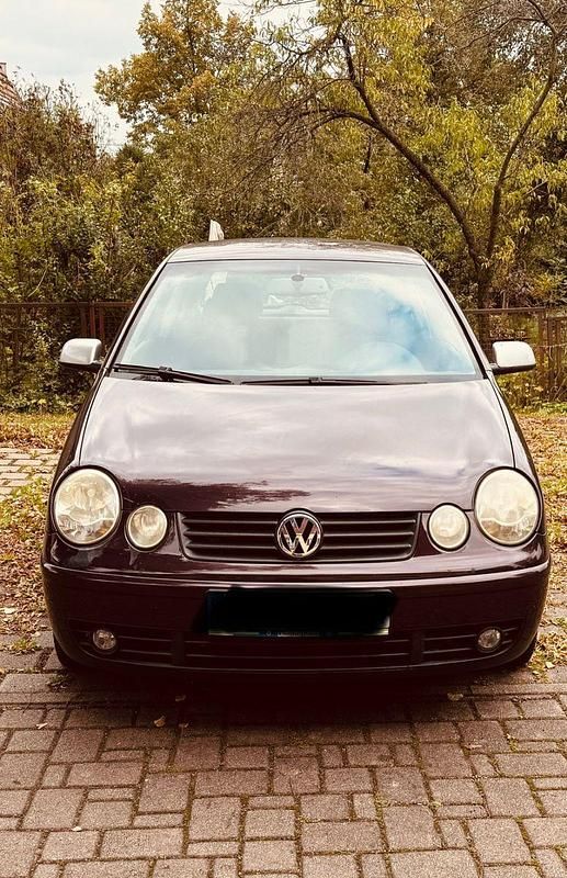 Violet Gebraucht 2003 VW Polo Limousine | 500 € (Superpreis) - Bild 1/4