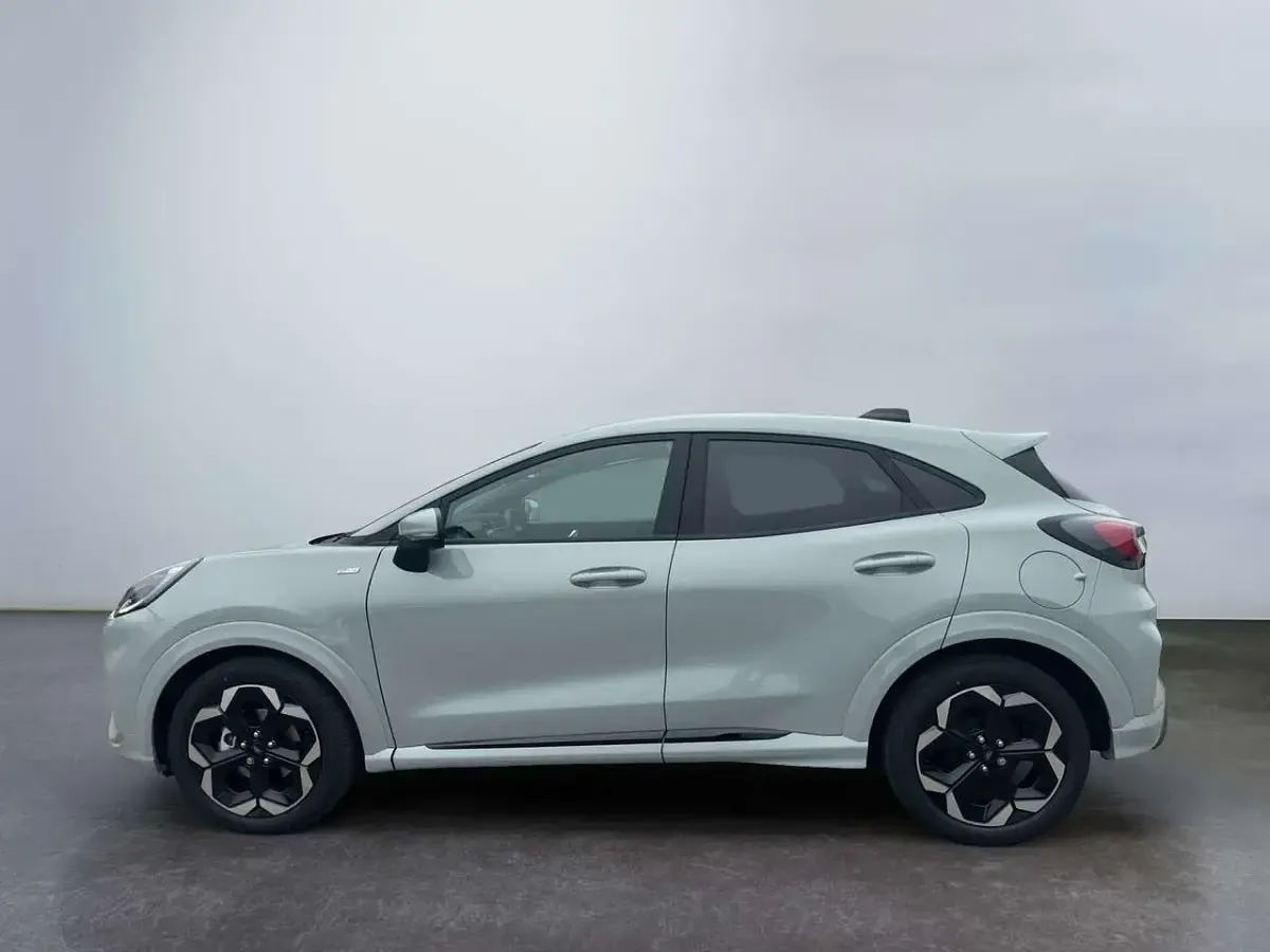 Neu Ford Puma ST-Line X 155 PS (114 kW) 2026 Grau SUV