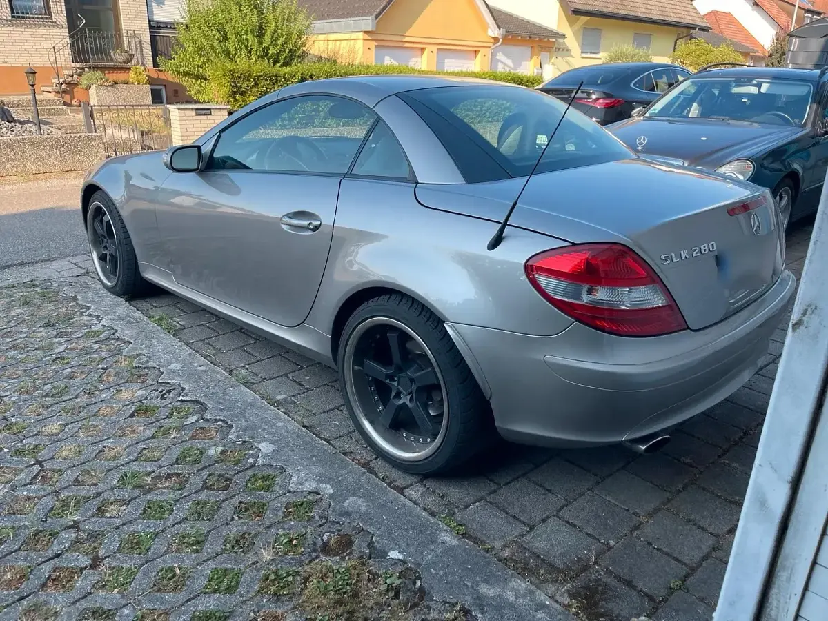 Gebraucht Mercedes R280 231 PS (169 kW) 2006 Silber Kombi