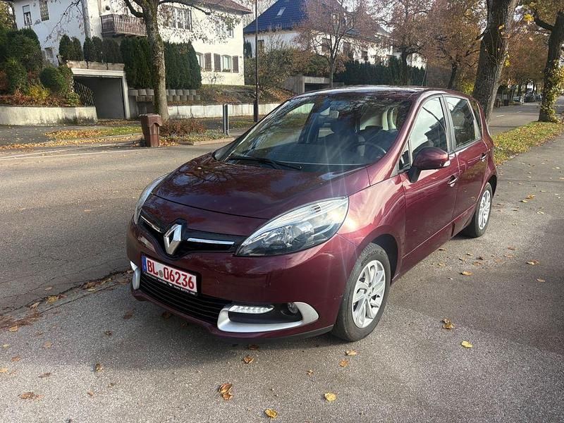 Violet Gebraucht 2014 Renault Scénic III Initiale Paris Van / Kleinbus | 5.450 € (Fairer Preis) - Bild 1/4