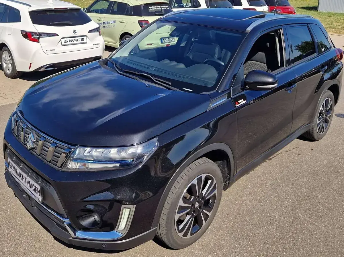 Gebraucht Suzuki Vitara Comfort+ 129 PS (94 kW) 2024 Sphere blue pearl SUV