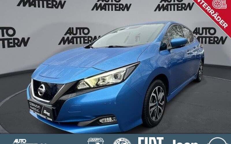 Vivid blue (metallic) Gebraucht 2022 Nissan Leaf N-Connecta Kleinwagen | 15.299 € (Fairer Preis) - Bild 1/4