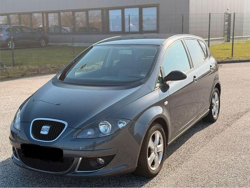 Gebraucht Seat Altea 102 PS (75 kW) 2006 Grau Van / Kleinbus