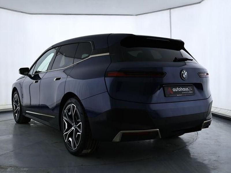 Gebraucht BMW iX Executive 385 kW (524 PS) 2022 Blau SUV