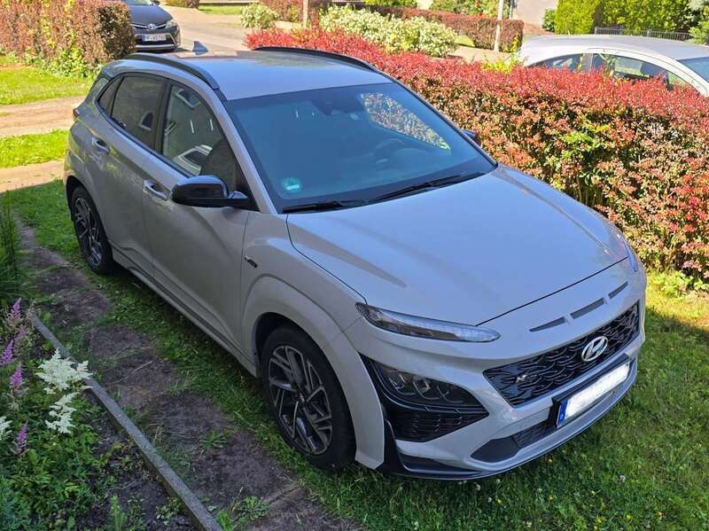 Silber Gebraucht 2023 Hyundai Kona N Line SUV | 25.350 € - Bild 1/4