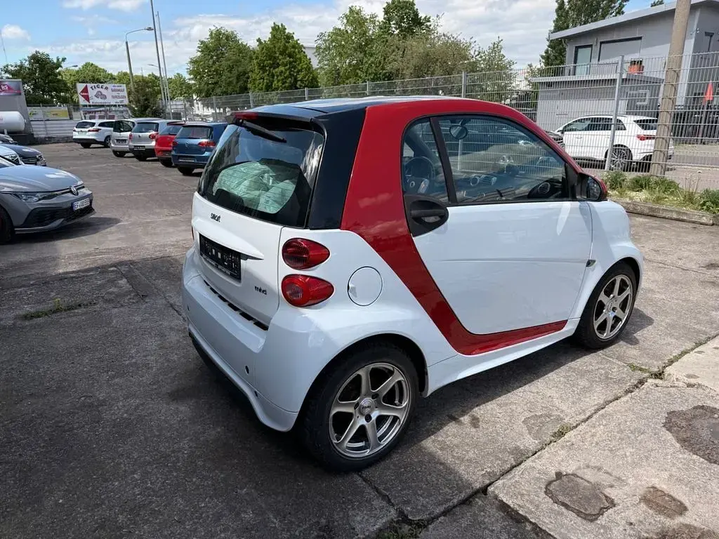 Gebraucht Smart ForTwo Coupé 71 PS (52 kW) 2015 Weiß Coupé