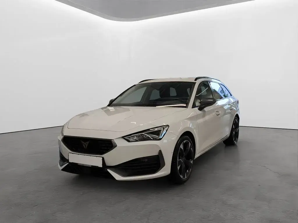 Gebraucht Cupra Leon 150 PS (110 kW) 2023 Weiß Limousine