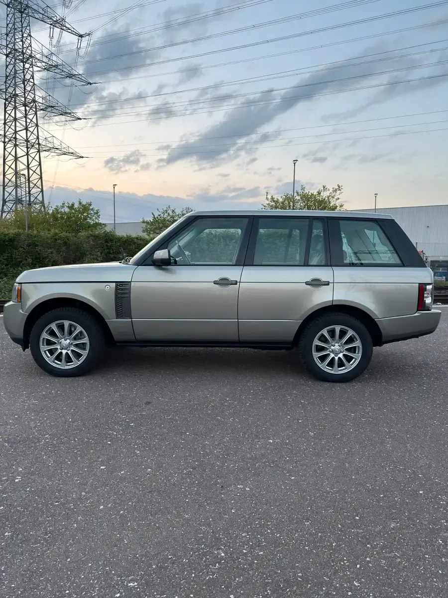 Gebraucht Land Rover Range Rover Vogue 313 PS (230 kW) 2011 SUV