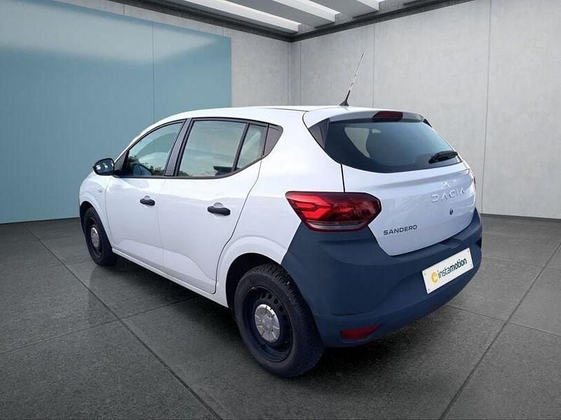 Gebraucht Dacia Sandero 67 PS (49 kW) 2023 Weiß Kleinwagen