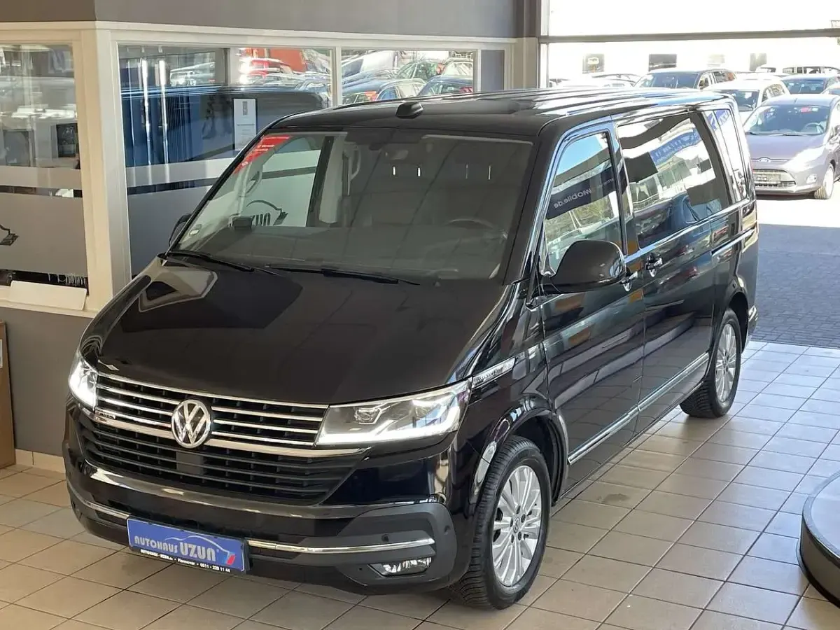 Usado VW Multivan Highline 199 HP (146 kW) 2020 Preto Monovolume