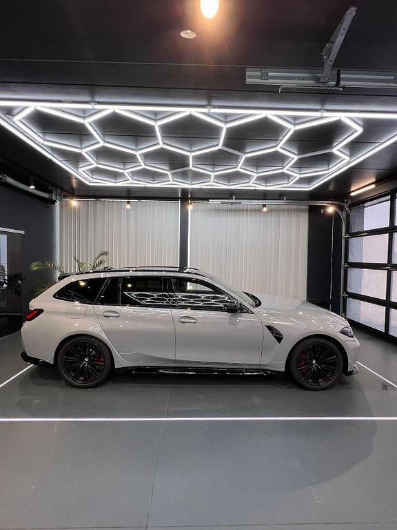 Grau Gebraucht 2023 BMW M3 Shadowline Kombi | 84.000 € (Guter Preis) - Bild 1/4