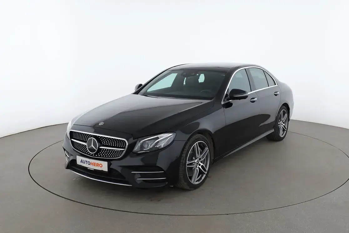 Gebraucht Mercedes E400 AMG line 2020 Limousine