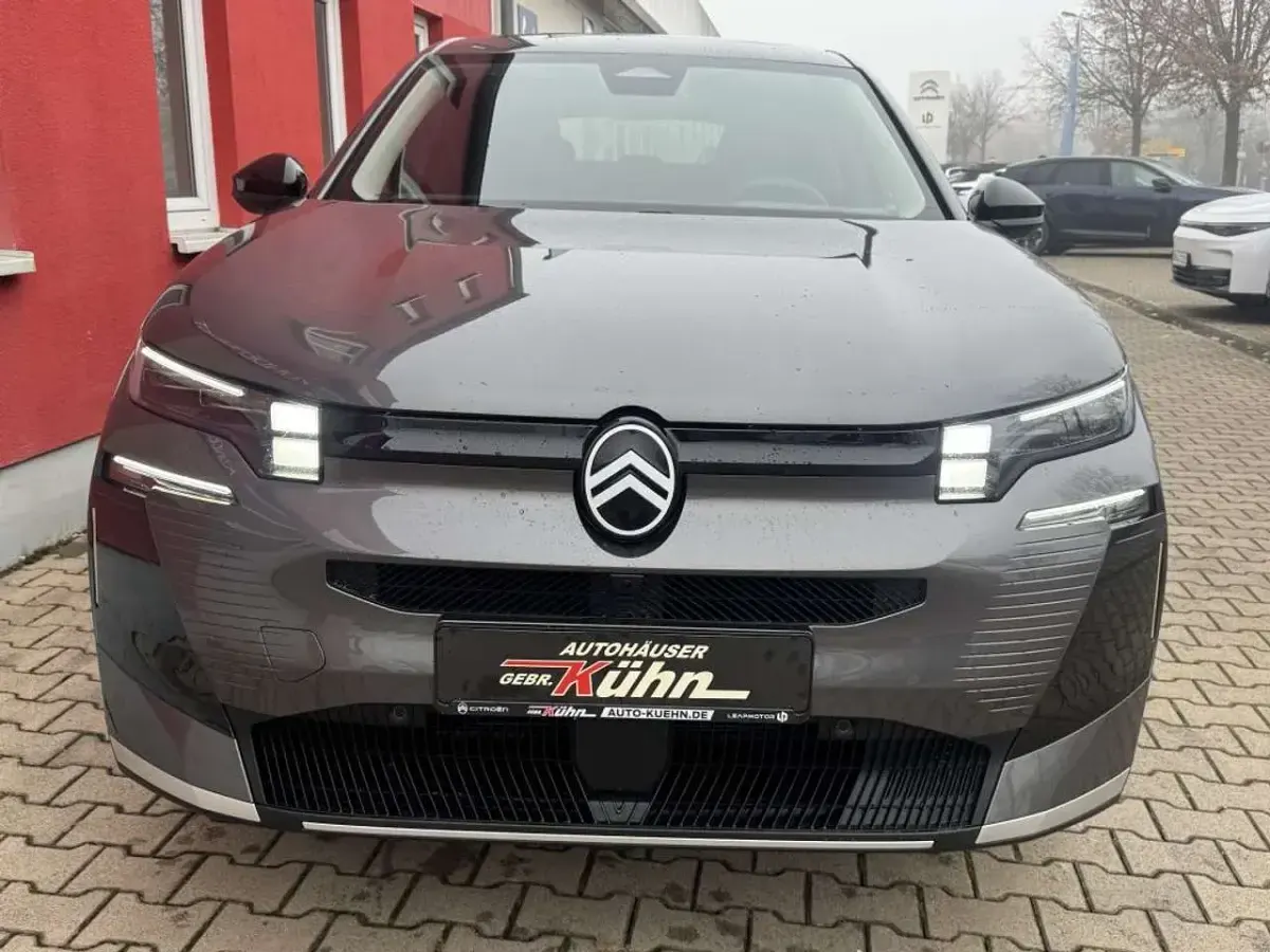 Neu Citroën C5 Aircross 136 PS (100 kW) 2026 Grau SUV