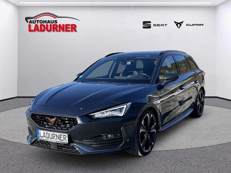 Gebraucht Cupra Leon VZ 310 PS (228 kW) 2022 Magenticgraumetallic Kombi