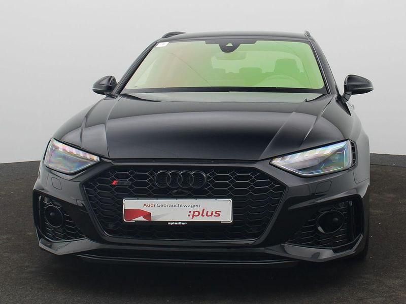 Gebraucht Audi RS4 Ambiente 450 PS (330 kW) 2022 Mythosschwarz metallic Kombi