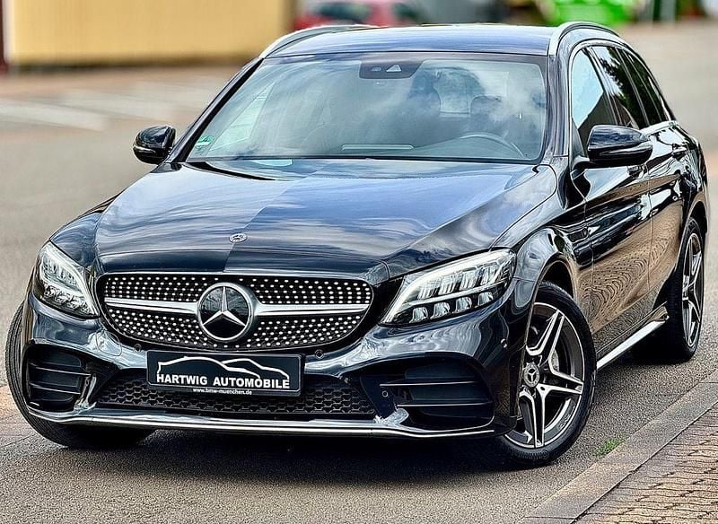 Schwarz Gebraucht 2019 Mercedes C200 AMG Limousine | 22.999 € (Superpreis) - Bild 1/4